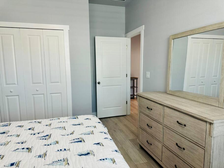 Willa Brand New Tampa Oasis With Private Jacuzzi Retreat Lutz Zewnętrze zdjęcie